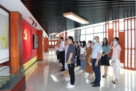 河南中医药大学以多种形式庆祝中国共产党成立101周年