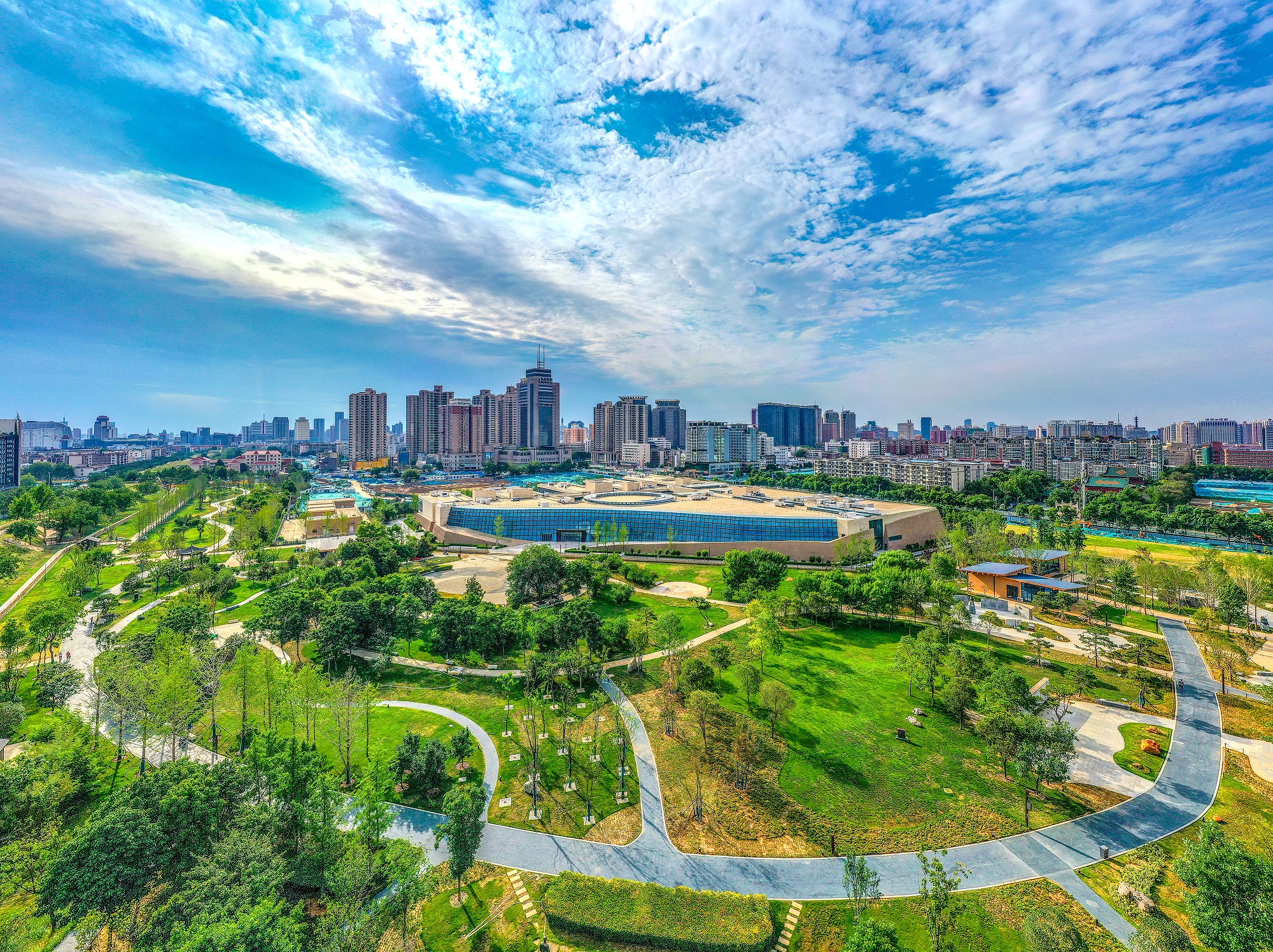 经过改造提升的郑州商都国家考古遗址公园3本报记者 王延辉摄.jpg