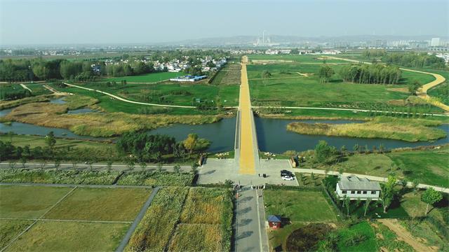 二里头遗址公园全景.jpg