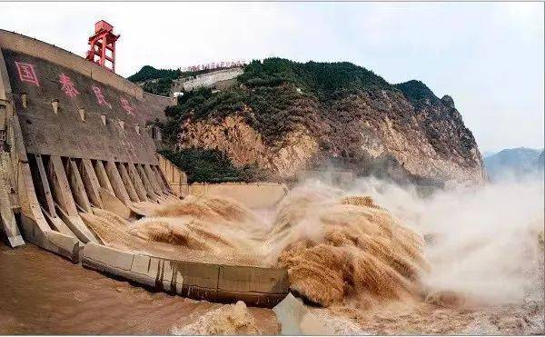 黄河三峡大坝图片