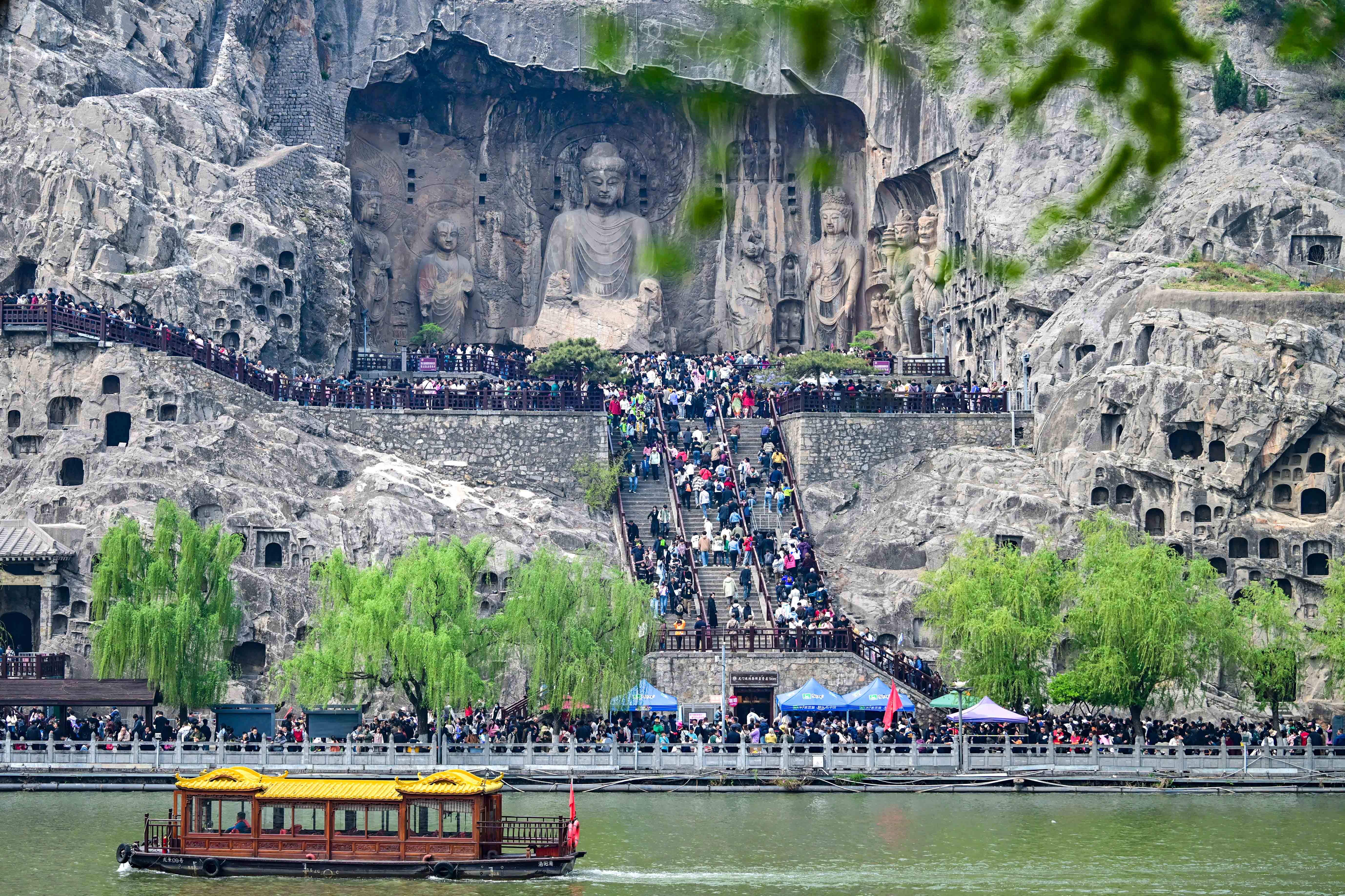 龙门石窟：数智焕新 文旅共融