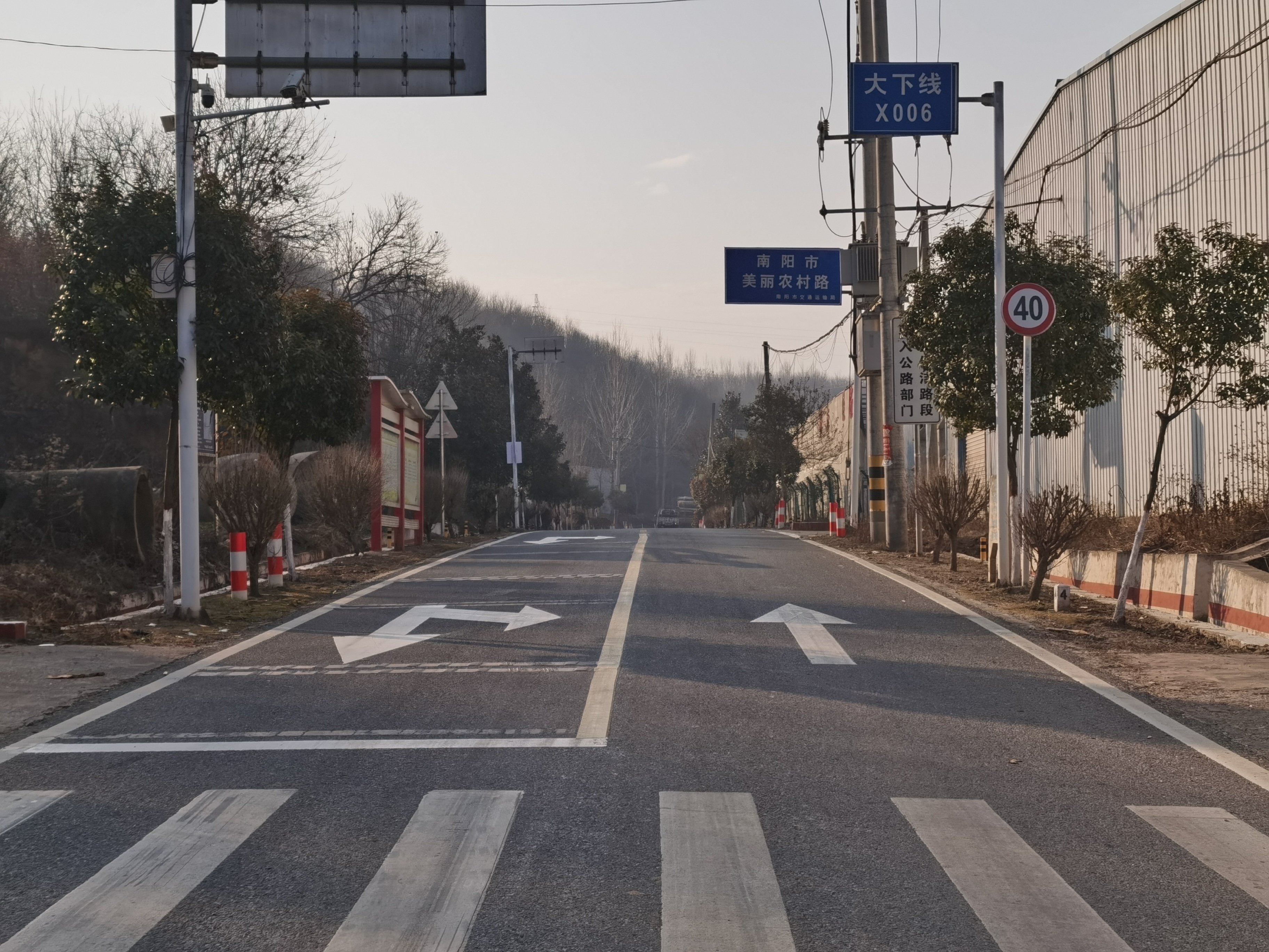 南阳市桐柏线大下线公路安全设施和交通秩序管理精细化提升精品工程建设项目.jpg