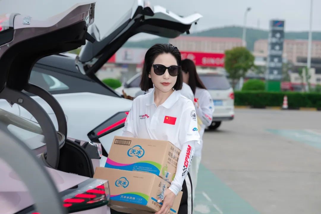 d9fc2faeef89ea814b8091e6afbb7e4.jpg