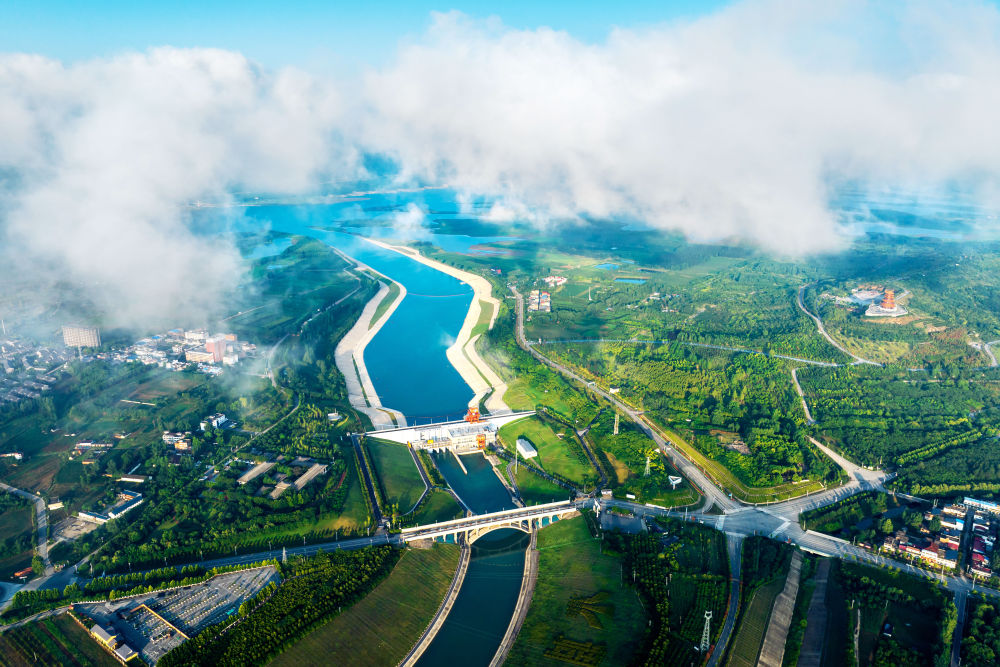   这是2024年9月10日拍摄的南阳市淅川县陶岔渠首枢纽工程。新华社发（贾明月 摄）.jpg