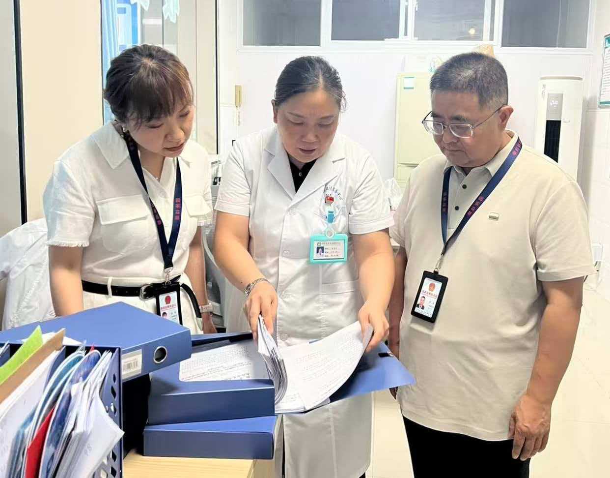 解放区：“嵌入式”监督守好群众“救命钱”